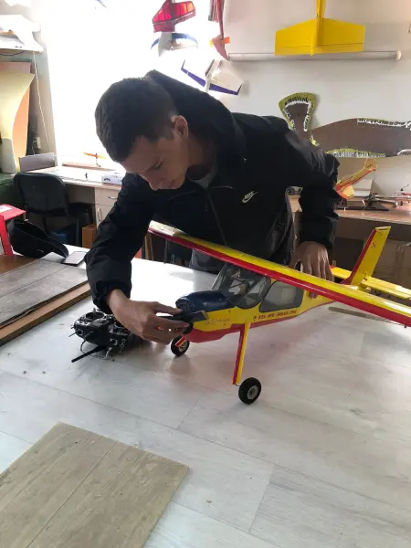 Қаланың техникалық өнер мектебінде демалыс кезінде үйірмелік іс-шаралар үздіксіз жалғасады.